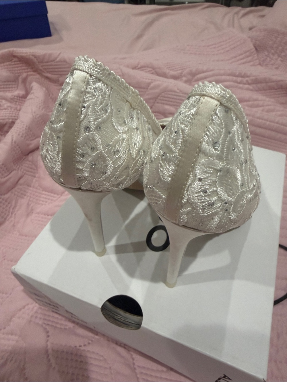 Aldo Ivory Lace Pointed-Toe Stiletto Heels